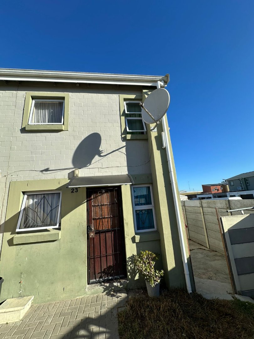 2 Bedroom Property for Sale in Fountain Village Western Cape